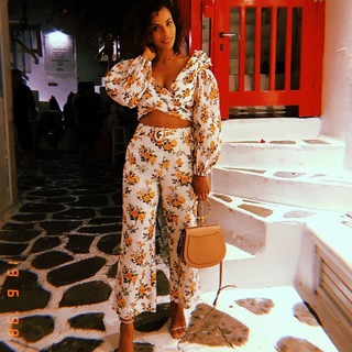 Rochelle Humes feet photo thumbnail