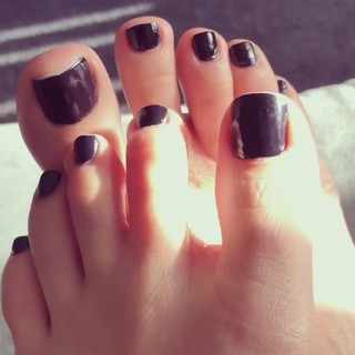 Jenelle Jcakess feet photo thumbnail