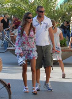 Melissa Satta feet photo thumbnail