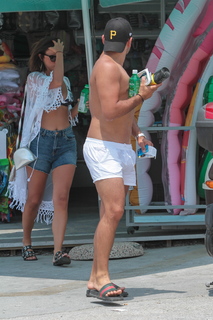 Lucy Mecklenburgh feet photo thumbnail
