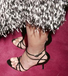 Helen Hunt feet photo 5