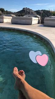 Federica Fontana feet photo thumbnail