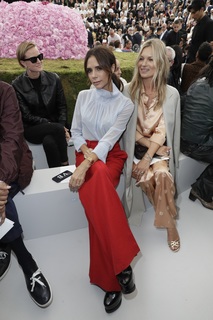 Kate Moss feet photo thumbnail
