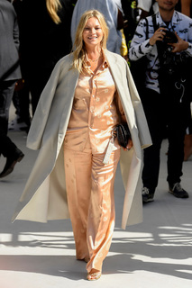 Kate Moss feet photo thumbnail