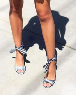 Madison Reed feet photo thumbnail