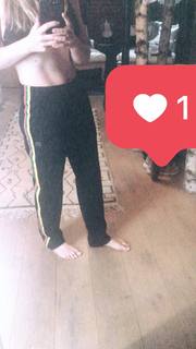 Ellie Goulding feet photo thumbnail