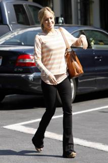 Kristin Cavallari feet photo thumbnail