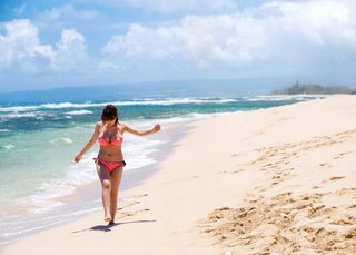 Ai Shinozaki feet photo thumbnail