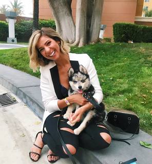 Gabbie Hanna feet photo thumbnail