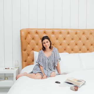 Jamie-Lynn Sigler feet photo thumbnail