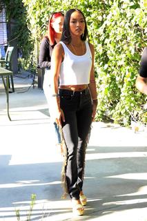 Karrueche Tran feet photo thumbnail