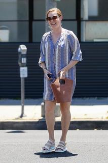 Amy Adams feet photo thumbnail