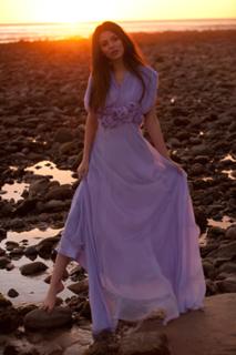 Victoria Justice feet photo thumbnail