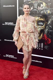 Jennifer Morrison feet photo thumbnail