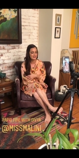 Dia Mirza feet photo thumbnail