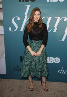 Holland Roden feet photo thumbnail