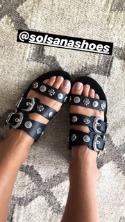 Lucy Mecklenburgh feet photo thumbnail