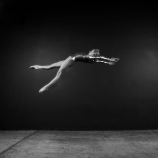 Nastia Liukin feet photo thumbnail