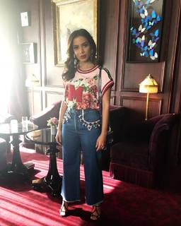 Anitta feet photo thumbnail
