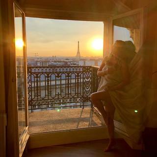 Flávia Alessandra feet photo thumbnail