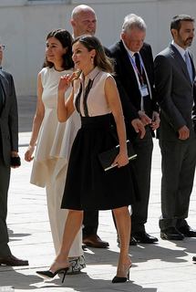 Queen Letizia of Spain feet photo thumbnail