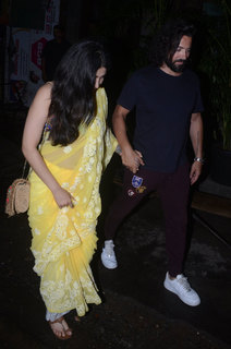 Shruti Haasan feet photo thumbnail