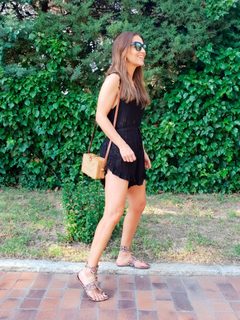 Paula Echevarría feet photo thumbnail