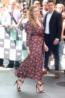Amy Adams feet photo thumbnail