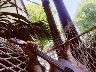 Paris Jackson feet photo thumbnail