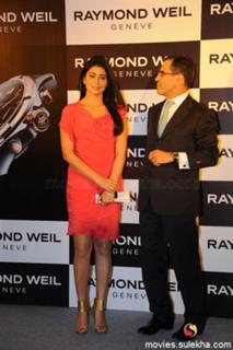 Shriya Saran feet photo thumbnail