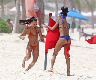 Karrueche Tran feet photo thumbnail