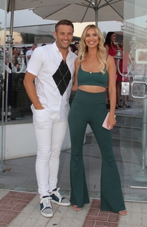 Ferne McCann feet photo thumbnail