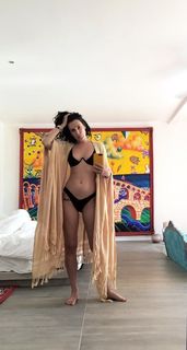 Rumer Willis feet photo thumbnail