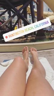 Paige VanZant feet photo thumbnail