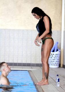 Katie Price feet photo thumbnail