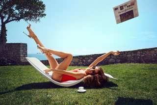 Izabel Goulart feet photo thumbnail