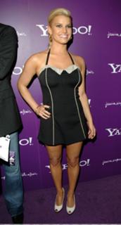Jessica Simpson feet photo thumbnail