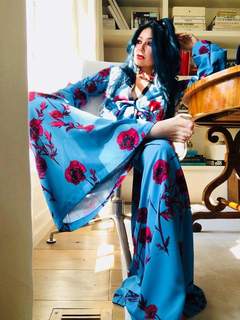 Thalía feet photo thumbnail