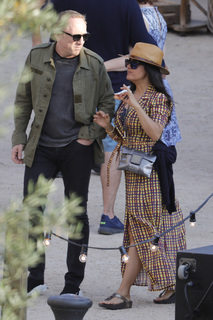 Salma Hayek feet photo thumbnail