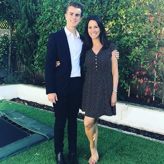 Andrea McLean feet photo thumbnail