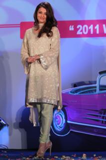 Aishwarya Rai Bachchan feet photo thumbnail