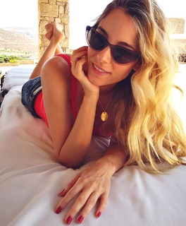 Doukissa Nomikou feet photo thumbnail