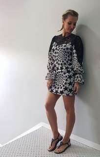 Cristina Ferreira feet photo thumbnail