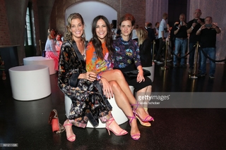 Bettina Zimmermann feet photo thumbnail