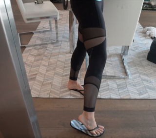 Jenna Ezarik feet photo thumbnail