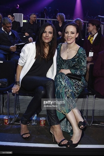 Bettina Zimmermann feet photo thumbnail