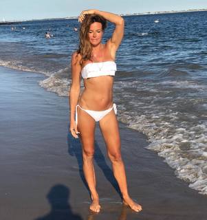 Kelly Bensimon feet photo thumbnail