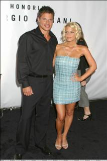 Jessica Simpson feet photo thumbnail