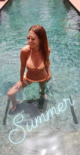 Paula Echevarría feet photo thumbnail
