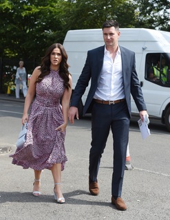 Vicky Pattison feet photo thumbnail